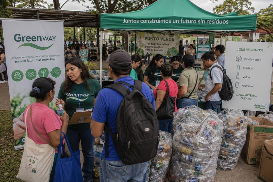 Punto verde de acopio en un Reciclatón de Santa Cruz