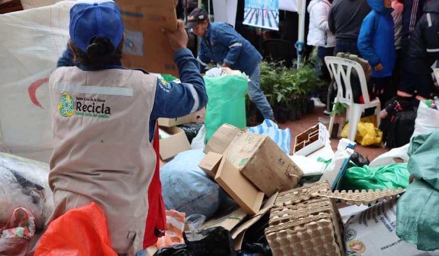 La Ecoferia de Reciclaje del Distrito 1 recolecta 850 kilos de materiales